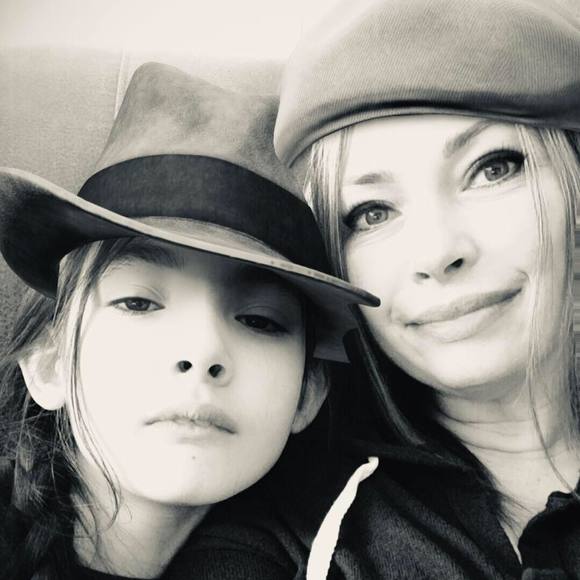 Meet your Posher, Becky - Picture 1 of 1